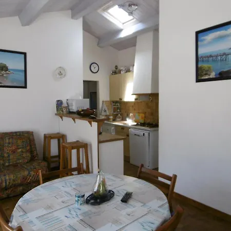 Maison Calme 4 Personnes Proche Et Commerces - Fr-1-823-71 펜션 누아르무티에 앙 릴