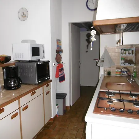 Maison Calme 4 Personnes Proche Et Commerces - Fr-1-823-71